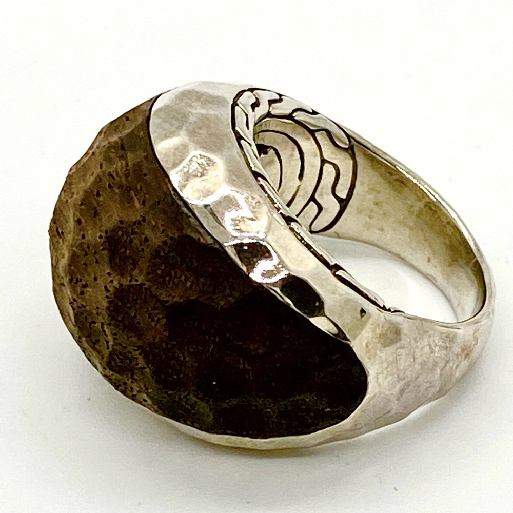 Gorgeous and Unique John Hardy Palu Rosewood Dome Ring! 7.5